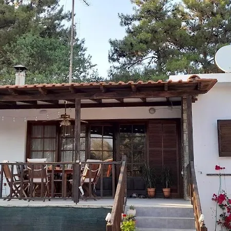 Villa Ktima Alexandros Potósz